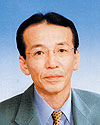 小泉一成氏