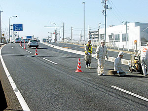 完成したばかりの51号で早速修繕工事